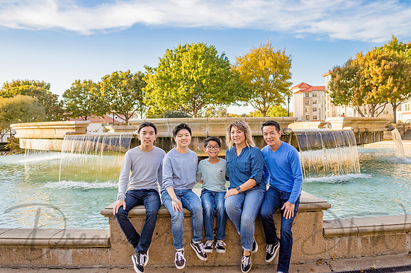 Ashley Vo & Family-1