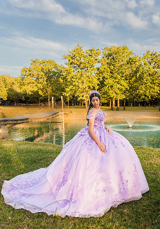 Esmeralda Bustillos Quinceanera-26