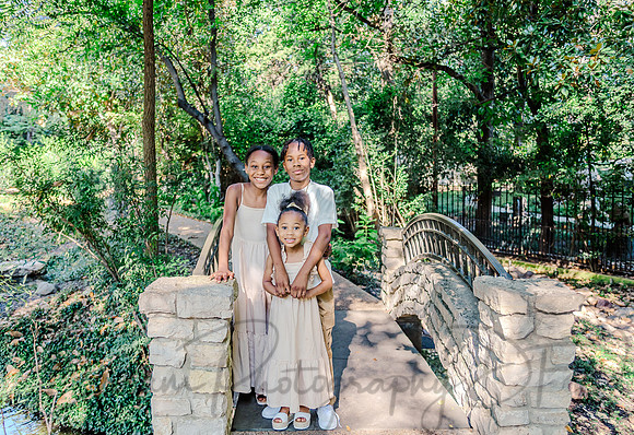 Britnay Broadus & Family-30