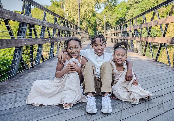 Britnay Broadus & Family-13