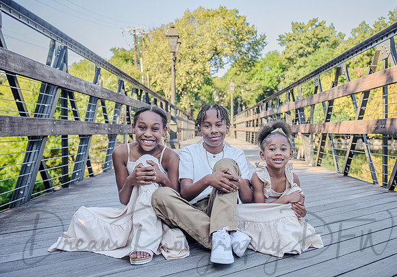 Britnay Broadus & Family-12