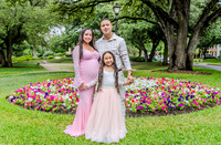 Miriam Melendez Family Maternity