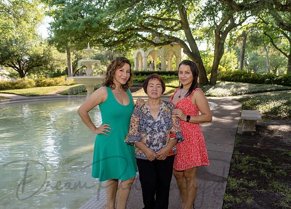 Kelly Lujan & Family-41