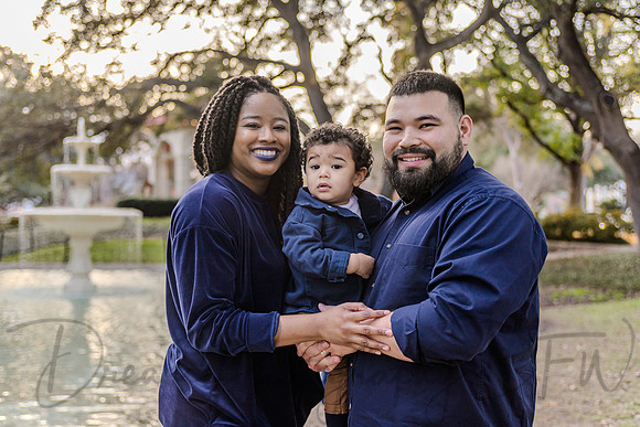 Abner Reyes & Family-17