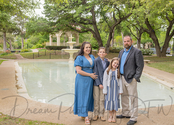 Mary Hurst & Family-1