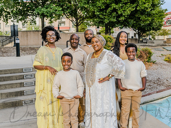 Guled Kalib & Family-1