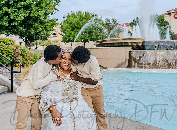 Guled Kalib & Family-2