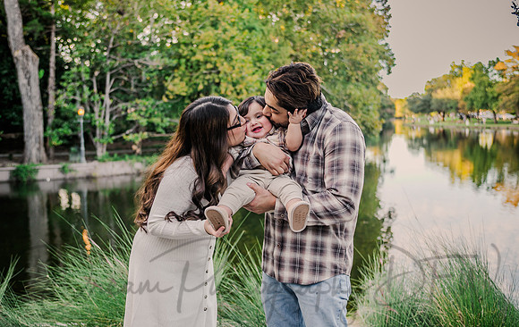 Amanda Ramirez & Family-16