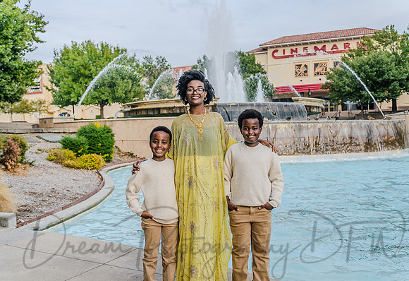 Guled Kalib & Family-10