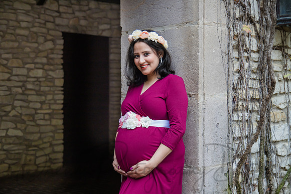 Priyanka Rana & Arun Yadav Maternity -44