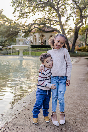 Abner Reyes & Family-2