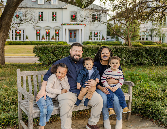 Abner Reyes & Family-21
