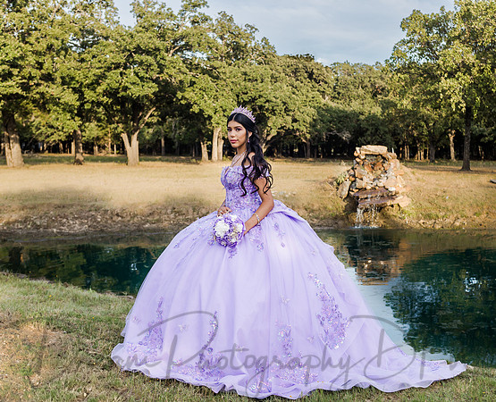 Esmeralda Bustillos Quinceanera-1