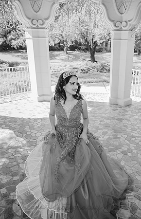 Zaara Bari-79