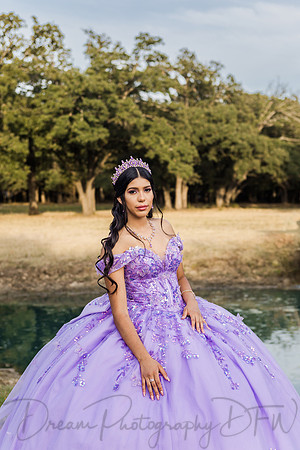 Esmeralda Bustillos Quinceanera-13
