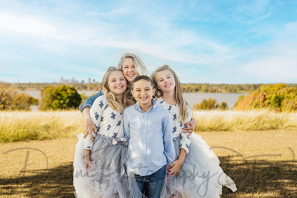 Beth Cuevas & Family-3