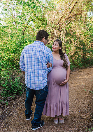 Estefany Fernandez La Torre Family Maternity-12