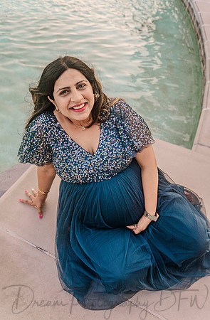 Simrat Bahita Family Maternity-1