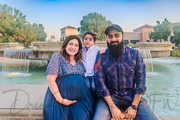 Simrat Bahita Family Maternity-6